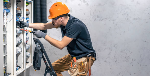 Best Electrical Contractors for Businesses  in Gages Lake, IL